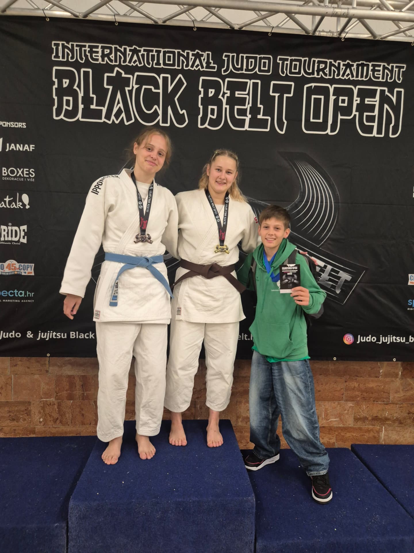 Uspešen začetek sezone na Black Belt Open v Zagrebu