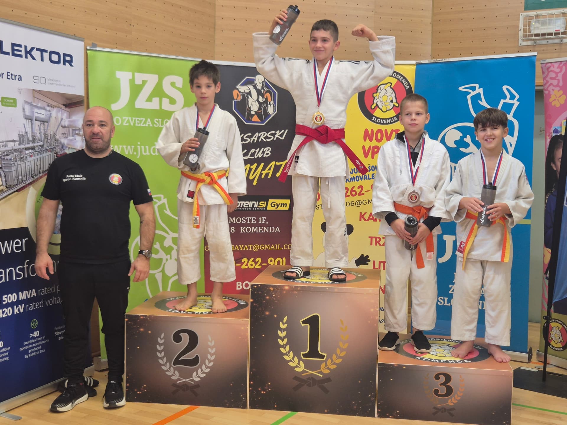 Uspešen konec tedna: Marko srebrn na evropskem pokalu v Malagi, mlajši do osmih medalj na Pokalu Komende