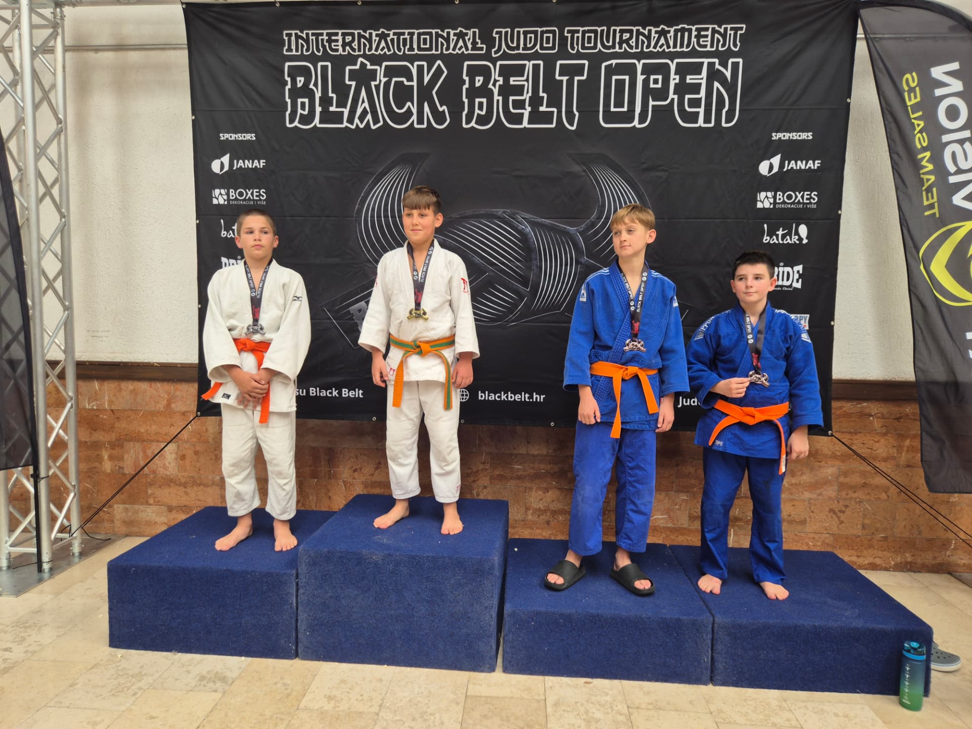 Uspešen začetek sezone na Black Belt Open v Zagrebu